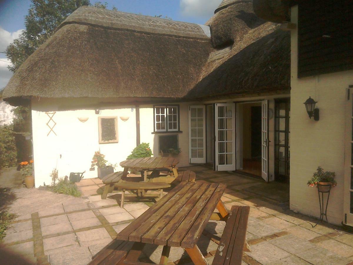 The Crown Inn Alvediston Dış mekan fotoğraf