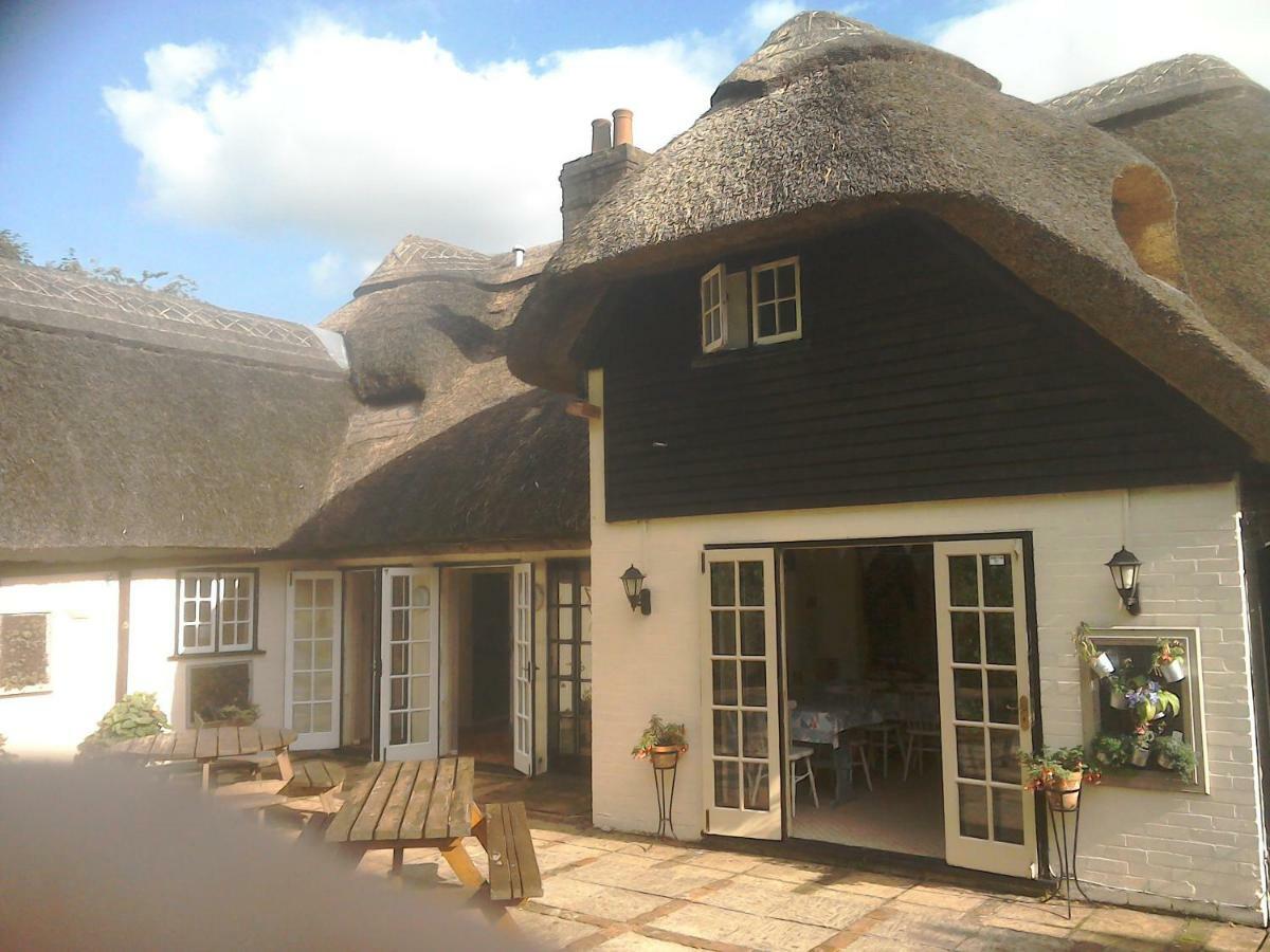 The Crown Inn Alvediston Dış mekan fotoğraf